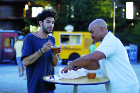 series-thumbnail-slider-card-image-box