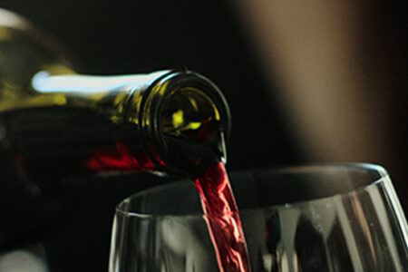 series-thumbnail-slider-card-image-box