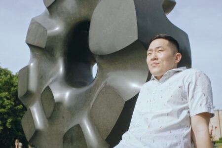 series-thumbnail-slider-card-image-box