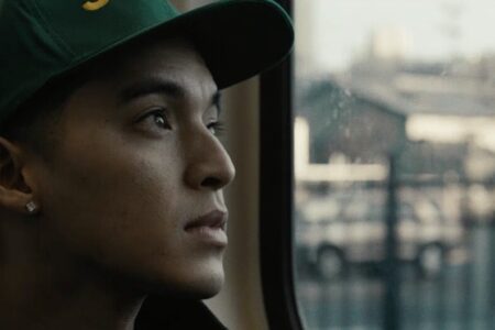 series-thumbnail-slider-card-image-box